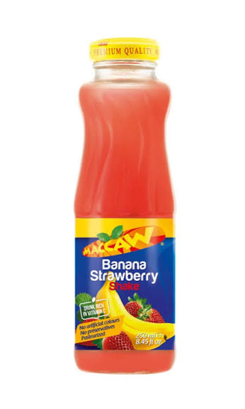 Maccaw banana strawberry shake 1L