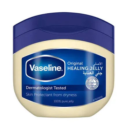 VASELINE Moisturizing Petroleum Jelly, for dry skin, Original