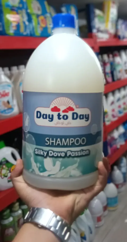 Day to day shampoo silky dove 3.8L
