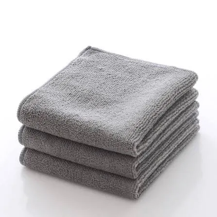 Microfiber cleaning towel