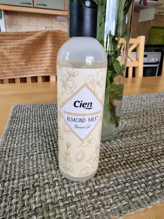 cien gel douch lait damande 300ml